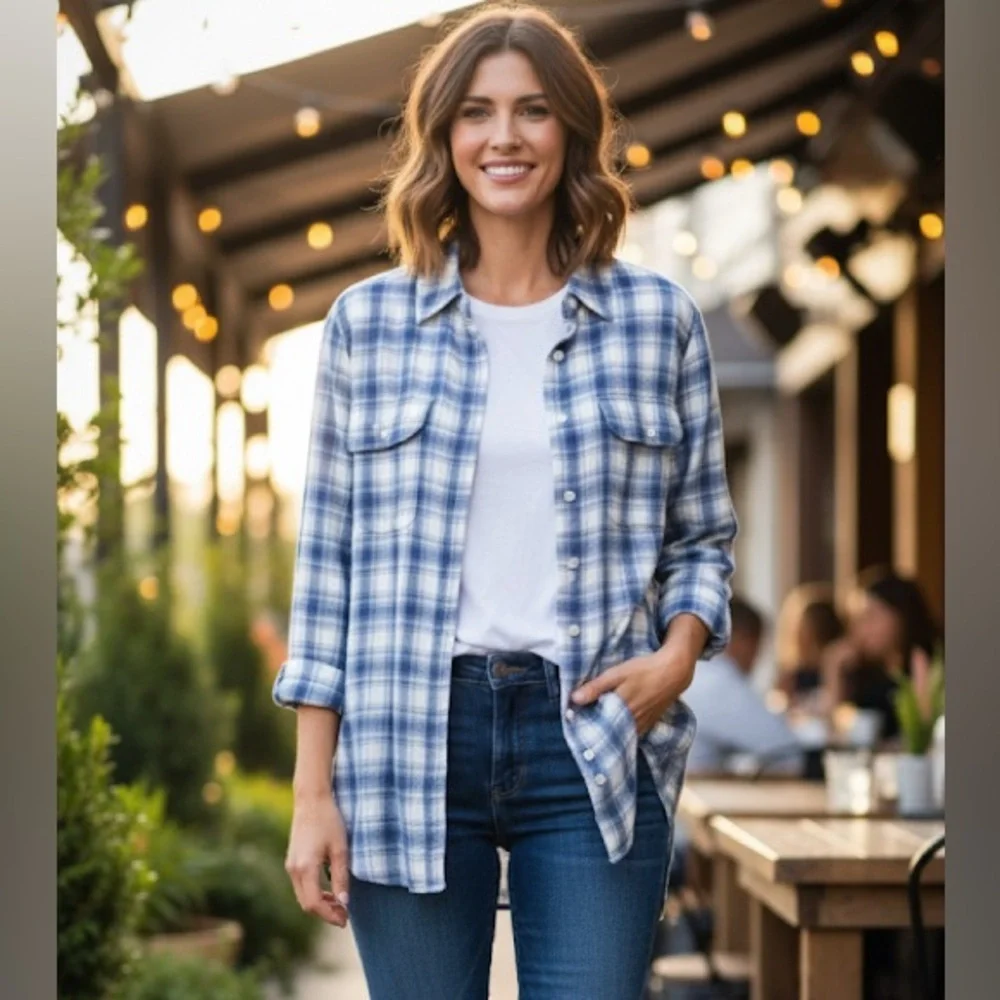 Women's Plaid top
